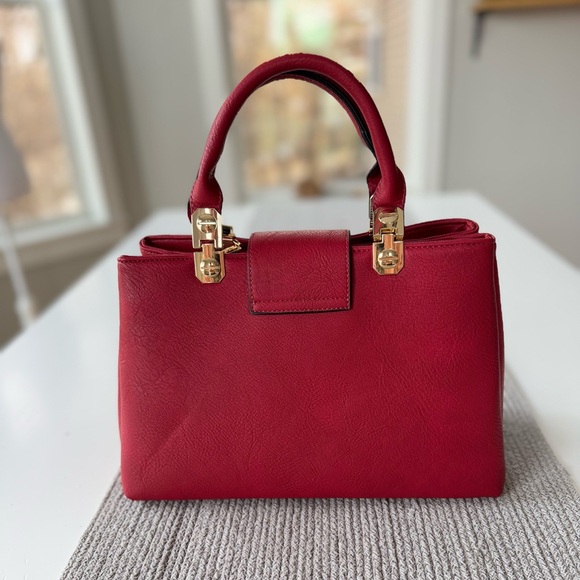 DASEIN Red Statement Handbag Purse Shoulder Bag with Bright Gold Brass Hardware - Picture 12 of 16